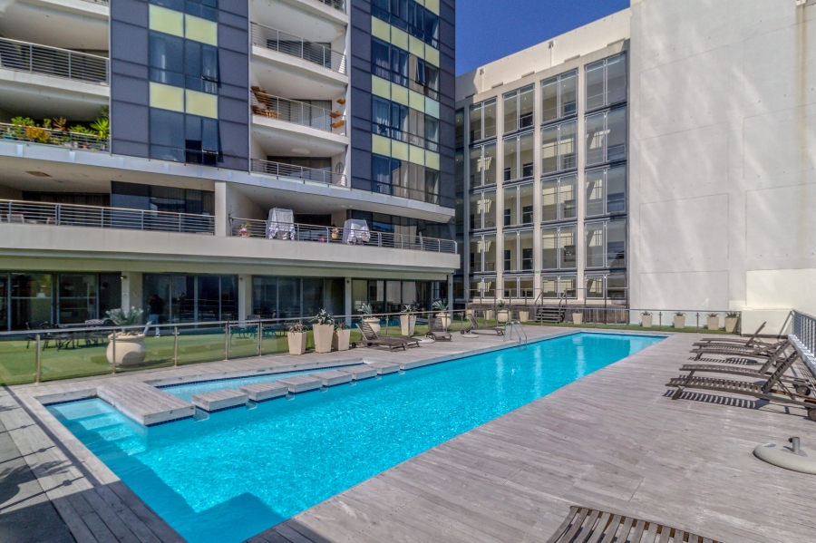 2 Bedroom Property for Sale in Cape Town City Centre Western Cape
